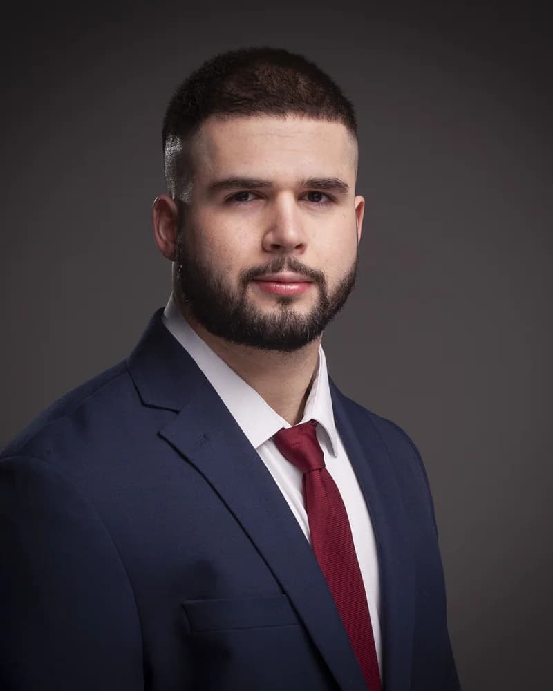 Sefik Ozer